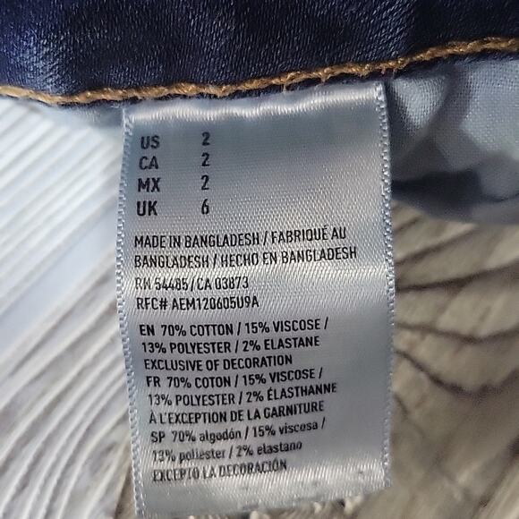 American Eagle Super Stretch Midi Jean Shorts Womens Size 2 - Picture 5 of 10